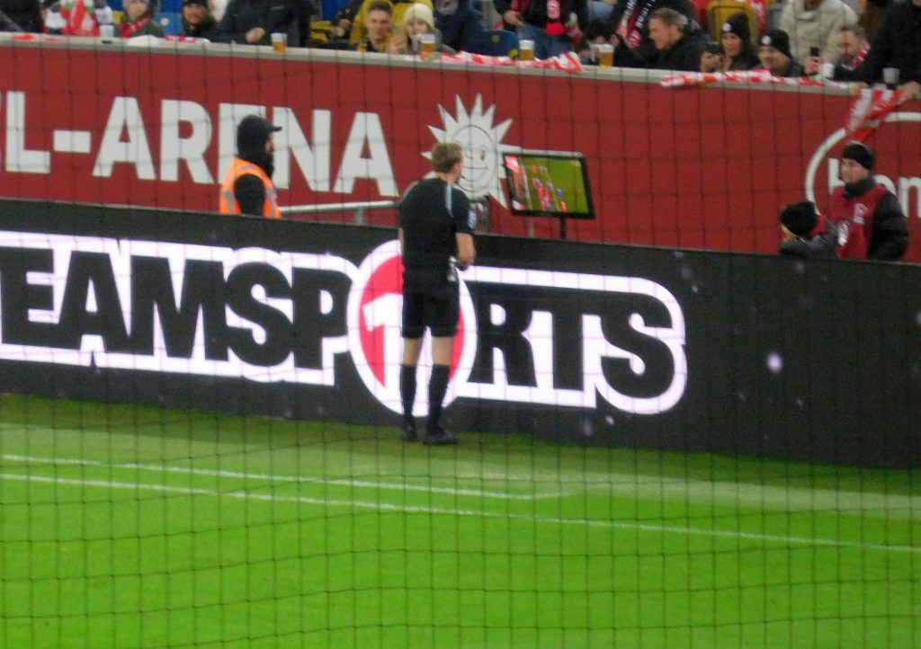 F95 vs Braunschweig: Der fußballgottverfluchte Videobescheiß! (Foto: FP)