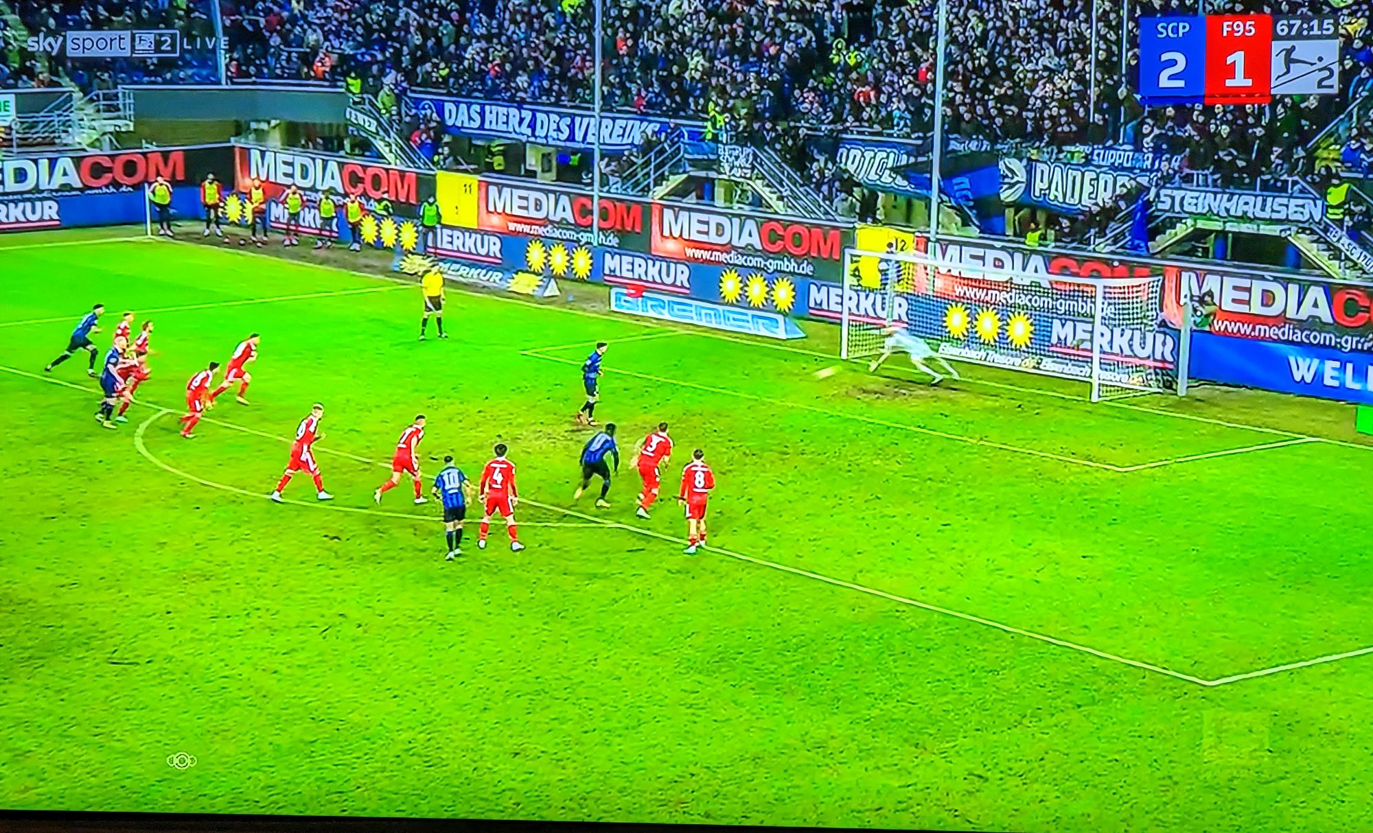 SCP vs F95: Auch kein Elfer - vor dem 3:1 (Screenshot: Sky)