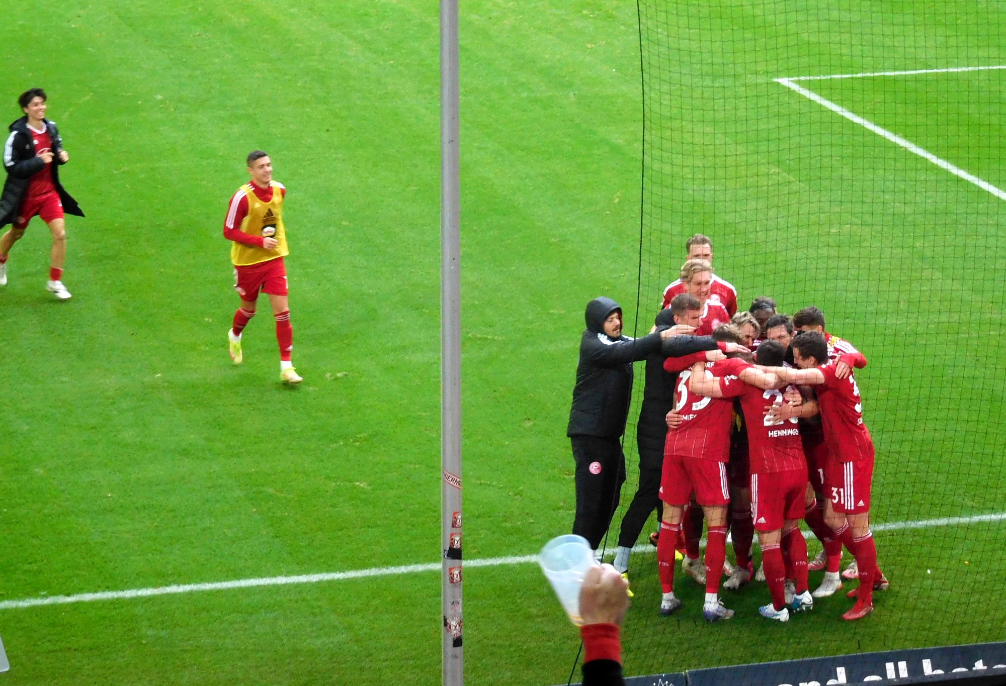 F95 vs SVS: Kownacki jubelt mit nach dem 1:0 (Foto: FP)