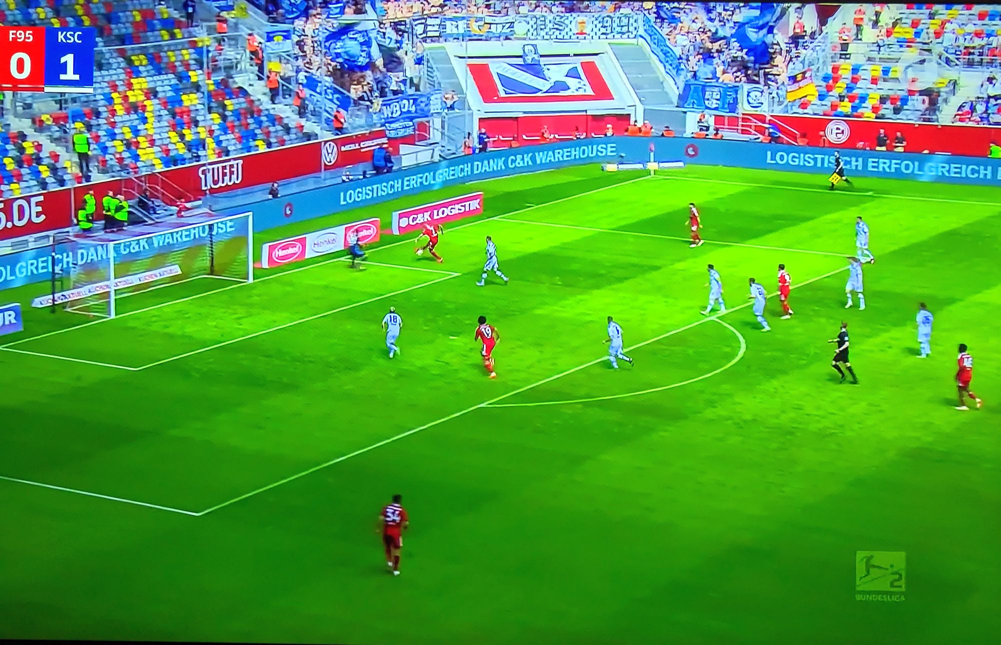 F95 vs KSC: Das Zaubertor zum 1:1 (Screenshot: ARD Sportschau)