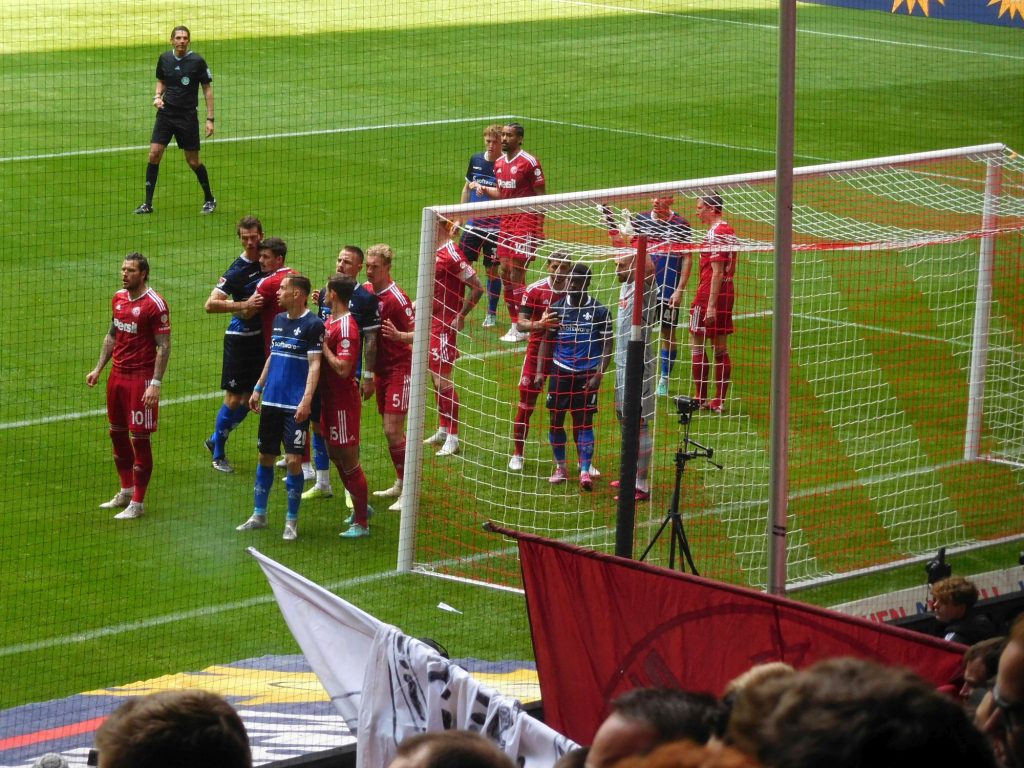 F95 vs SVD: Ecke für Darmstadt, die nichts brachte (Foto: FP)
