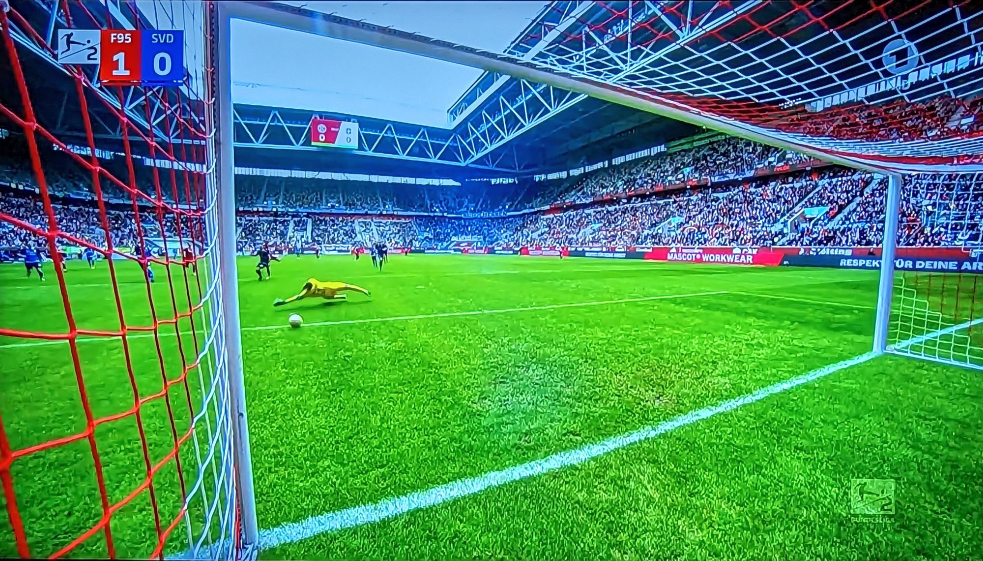 F95 vs SVD: Da ist es drin, das Ding! (Screenshot: ARD Sportschau)