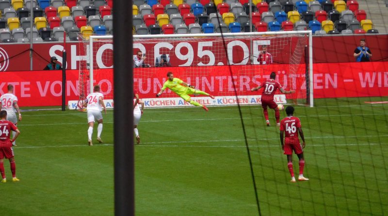 F95 vs Kiel: Ginczek verwandelt den Elfmeter (Foto: FP)
