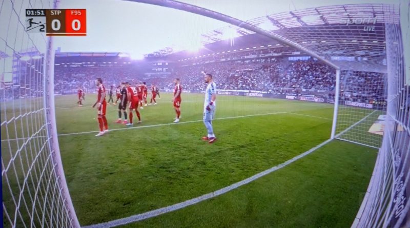 Pauli vs F95: Flo hielt seinen Kasten sauber (Screenshot: Sport1)