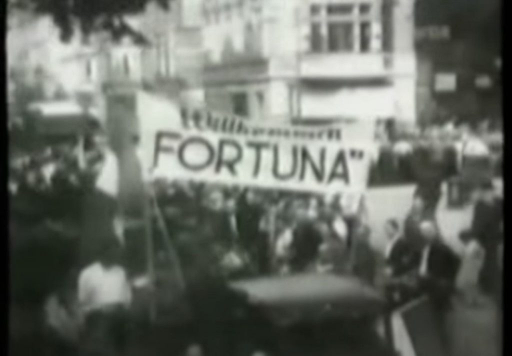 Der Triumphzug nach dem Gewinn der Deutschen Meisterschaft (Screenshot: Meisterschaftsvideo)