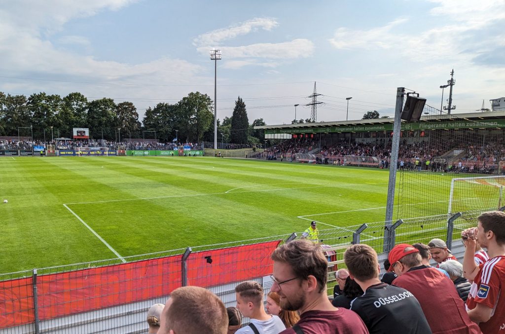 F95 vs Bochum: Immer wieder schön im PJS (Foto: FP)