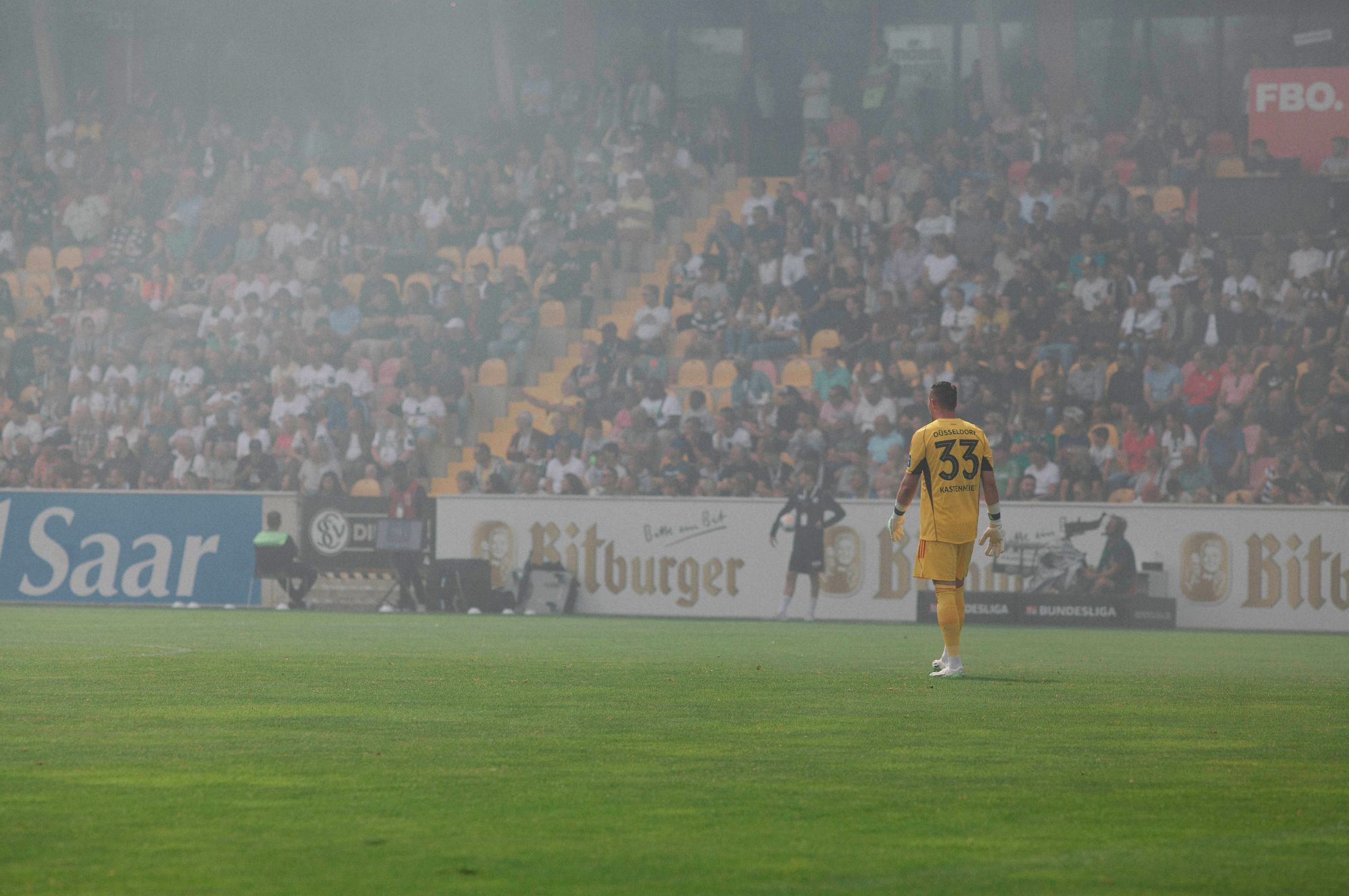Elversberg vs F95: Flo Kastenmeier hat immer alles im Blick (Foto: Sandra Drljaca))