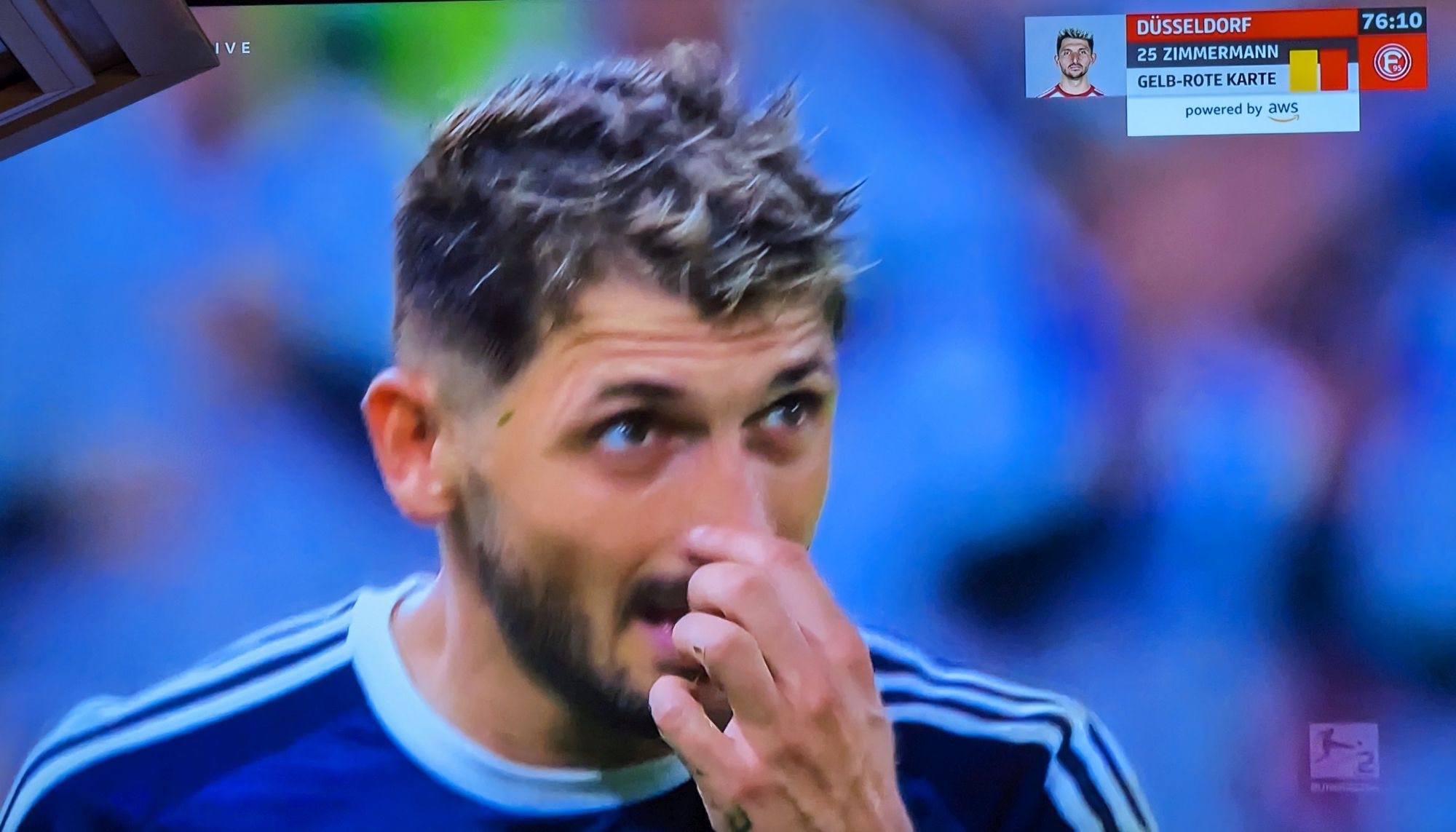 HSV vs F95: Zimmermann, der Gelbrot-Sünder (Screenshot Sky)