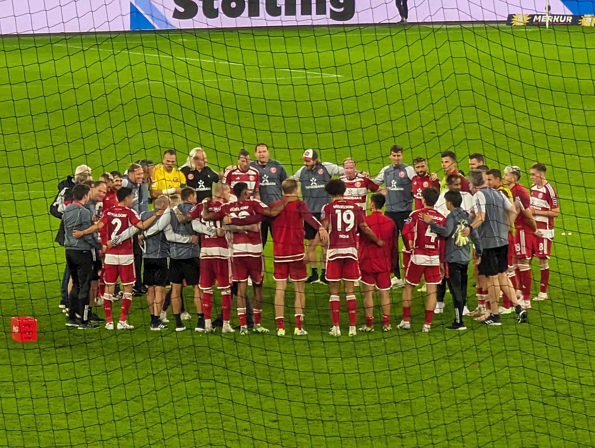 F95 vs KSC: So seh'n Sieger aus (Foto: FP)