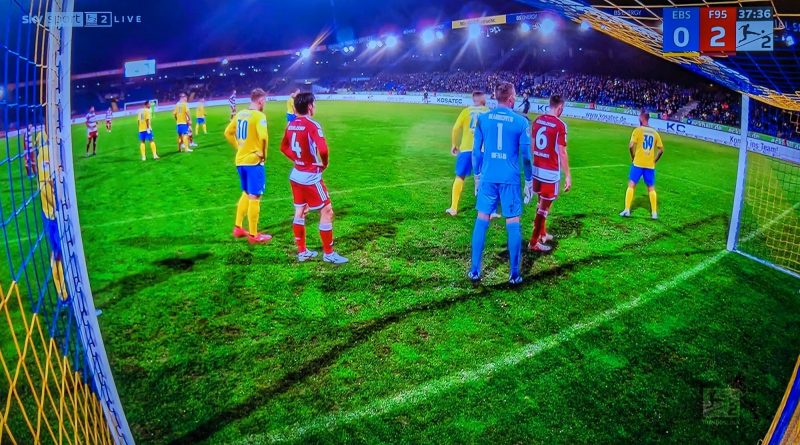 Braunschweig vs F95: Irgendeine Ecke... (Screenshot Sky)