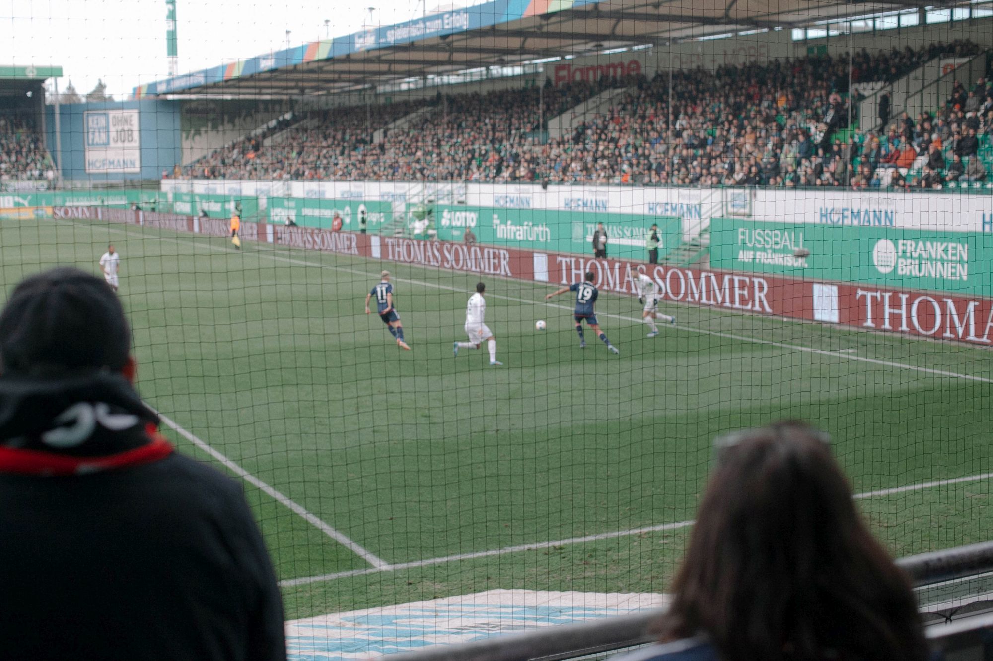 Fürth vs F95: Blick asus dem Block (Foto: Sandra Drljaca)