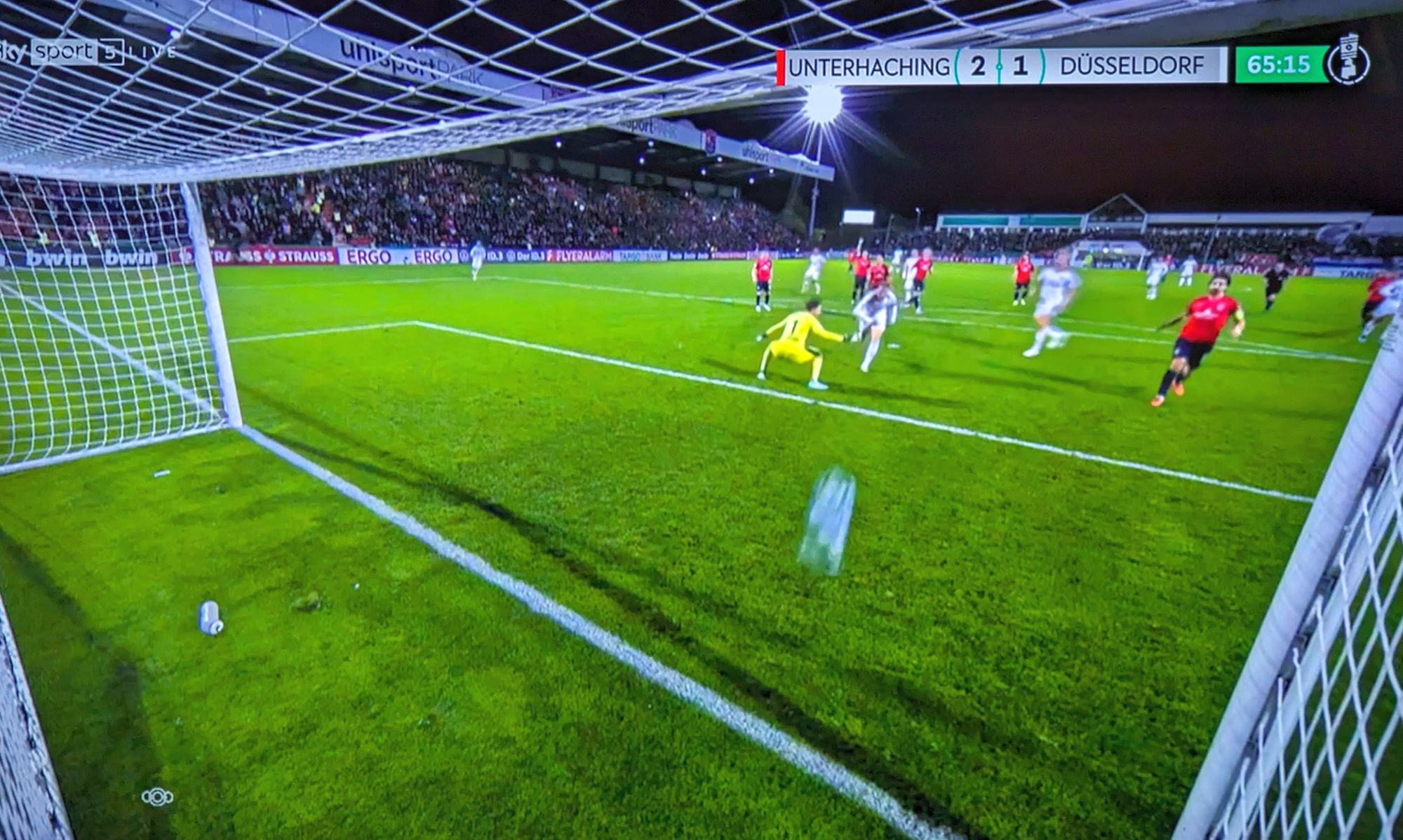 Unterhaching vs F95: Geht doch - der Anschlusstreffer zum 2:1 (Screenshot Sky)