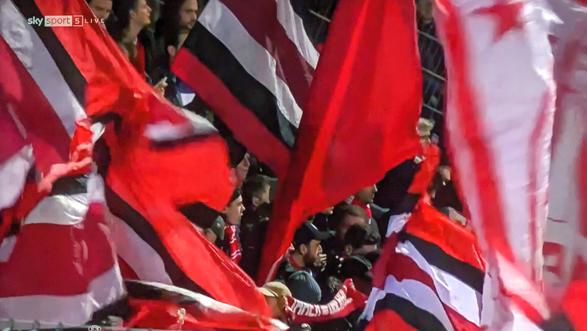 Unterhaching vs F95: Starker Support der Fortunen (Screenshot Sky)