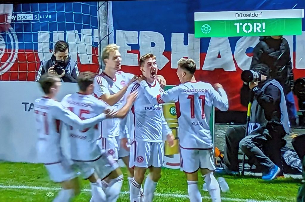 Unterhaching vs F95: Jóhannesson gewinnt (Screenshot Sky)