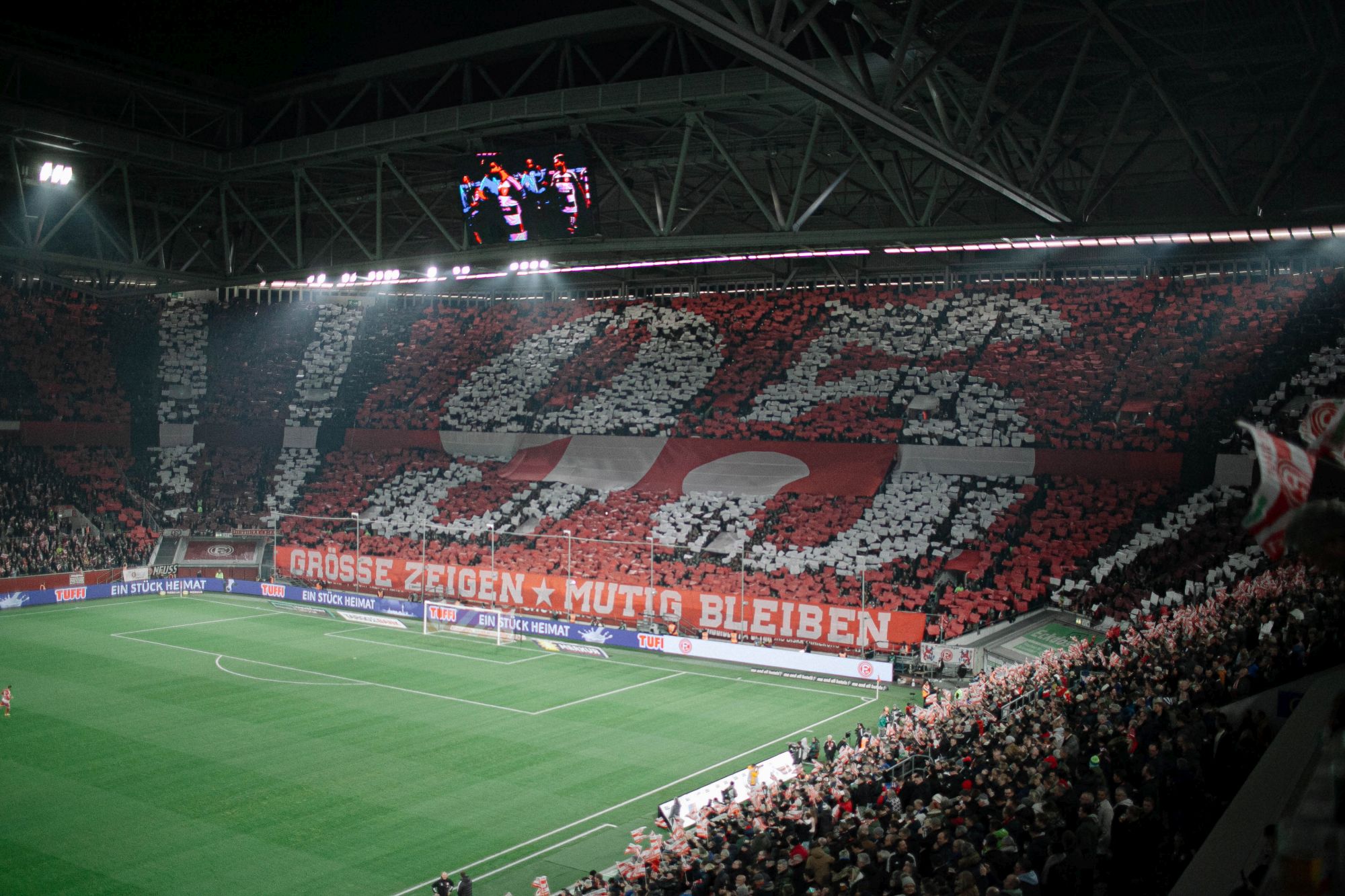 F95 vs Schalke: Feine Fortuna-Vorführung (Foto: Sandra Drljaca)