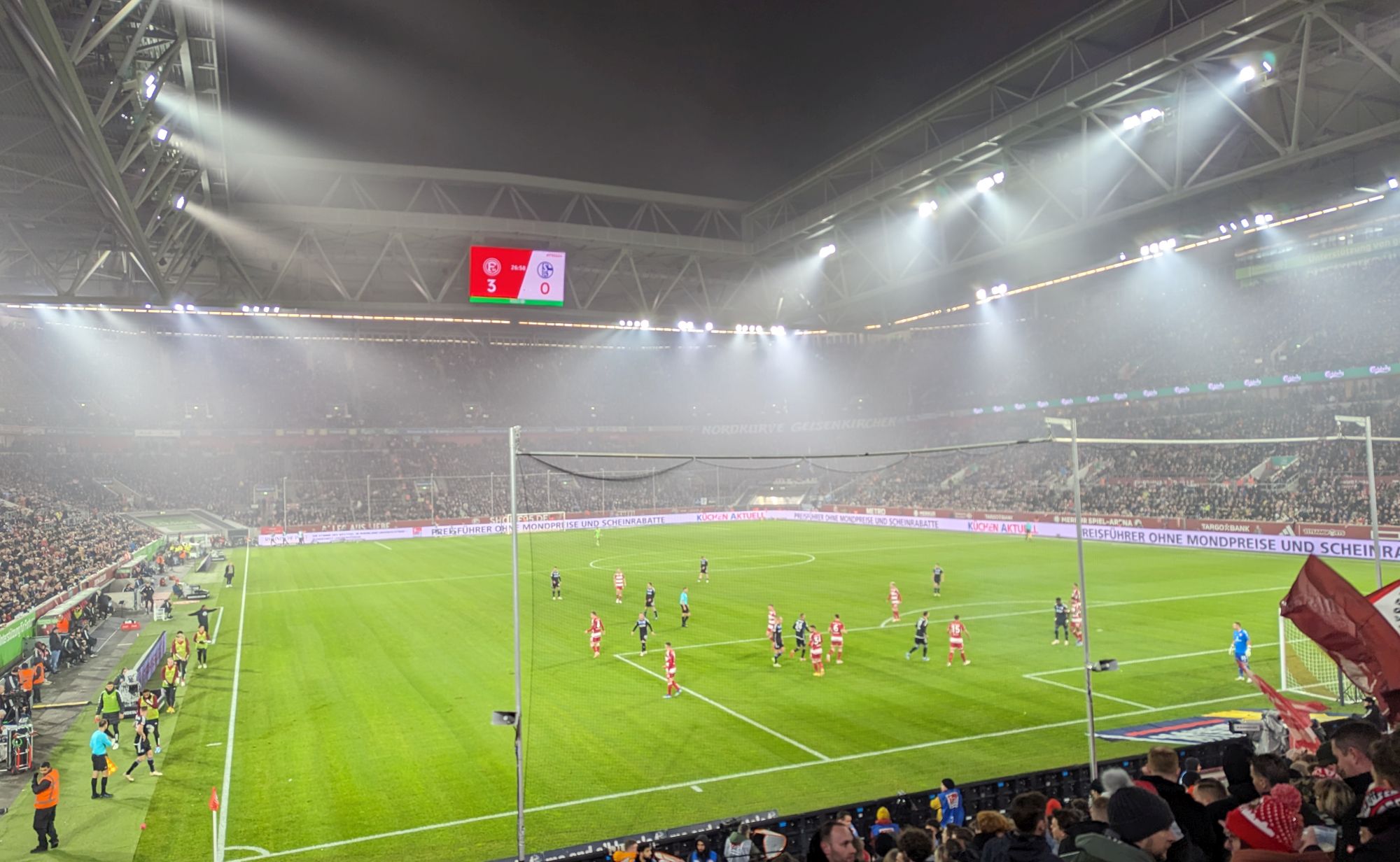 F95 vs Schalke: Da steht es - 3:0 noch vor der Pause (Foto: FP)