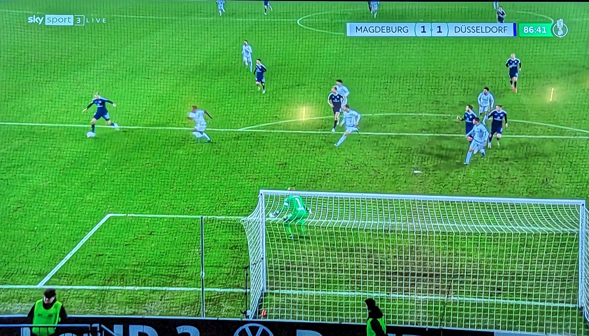 Magdeburg vs F95: Joker Jona macht den Ausgleich! (Screenshot Sky)