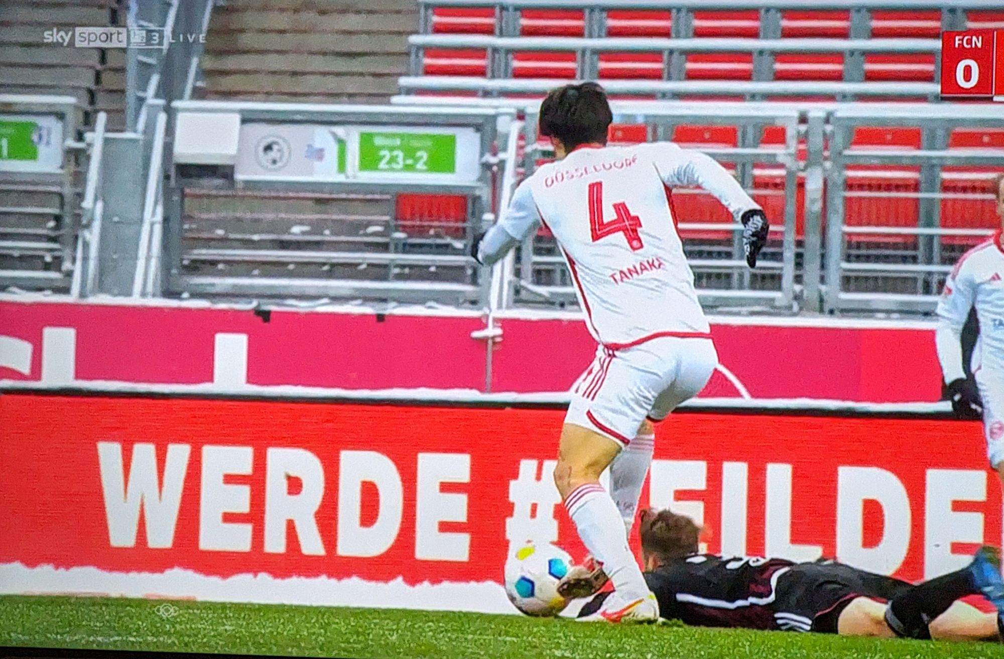 Nürnberg vs F95: Bämm 2 - Tanaka-san macht das 2:0 (Screenshot Sky)