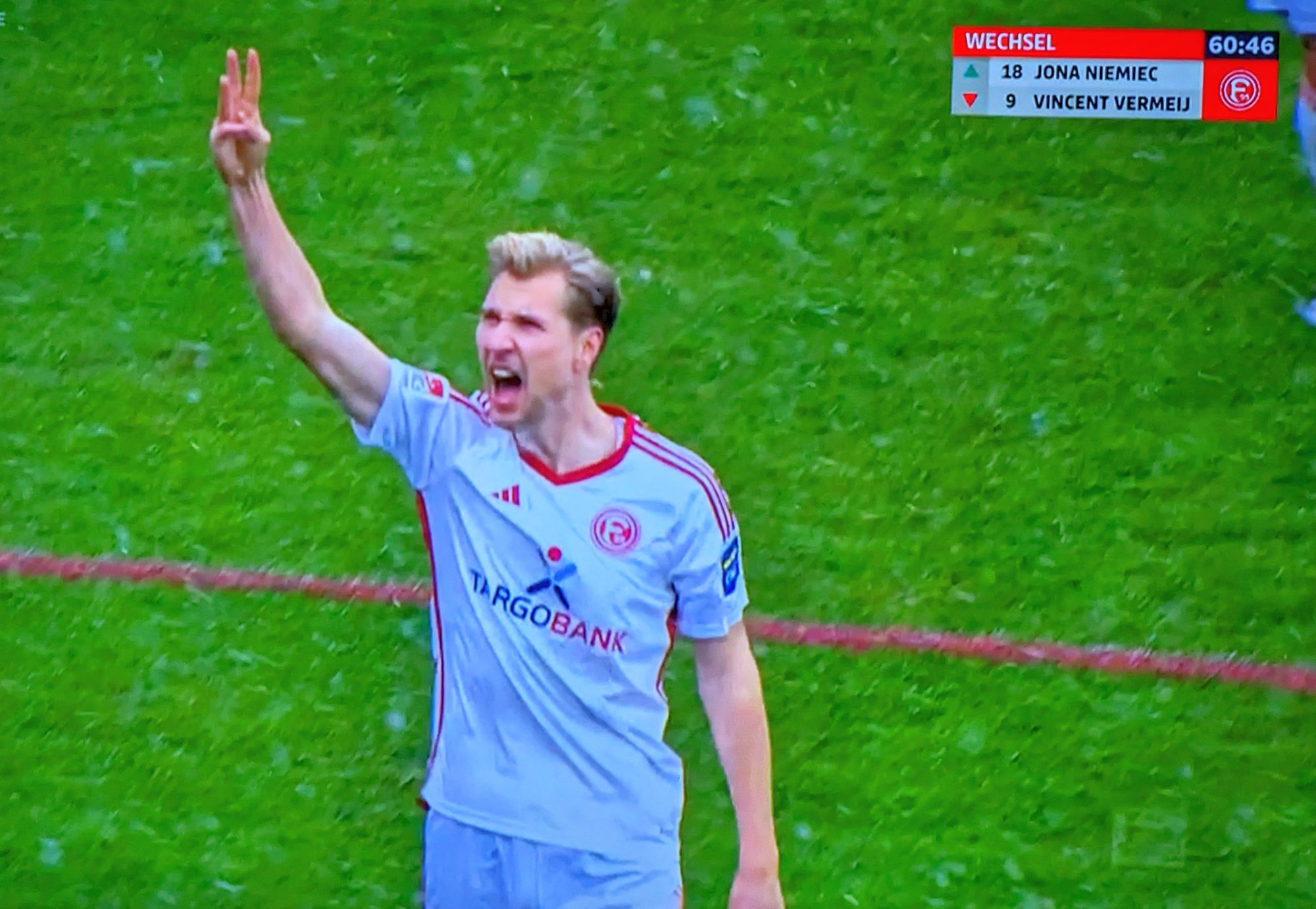 Nürnberg vs F95: Ja, genau, Vince hat 3 Buden gemacht (Screenshot Sky)