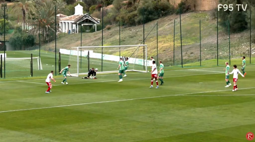 F95 vs Dordrecht: Dieses Mal kein Tor für Tzolis (Screenshot F95.tv)