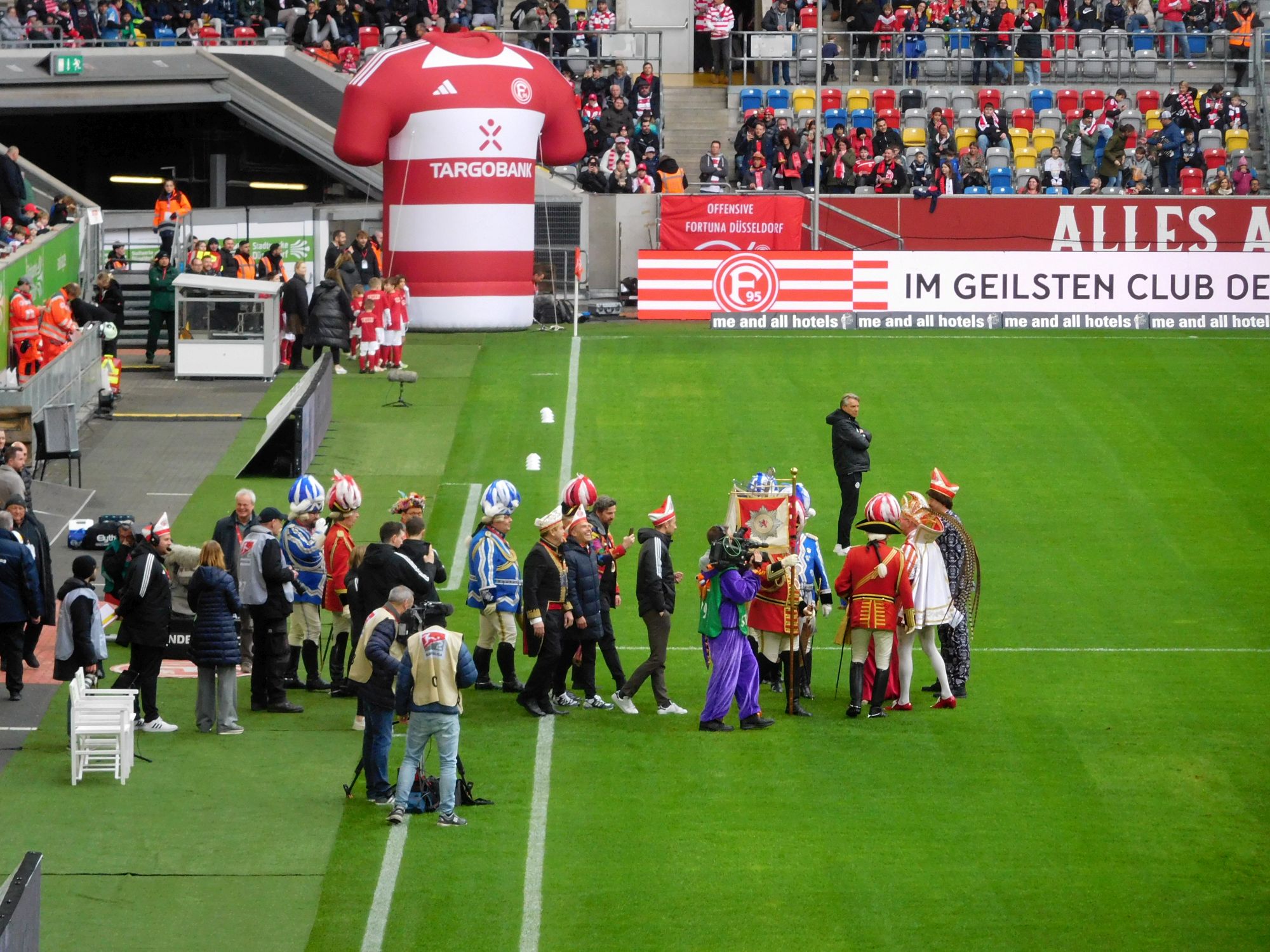 F95 vs Elversberg: Nur einmal im Jahr ist Karneval (Foto: FP)