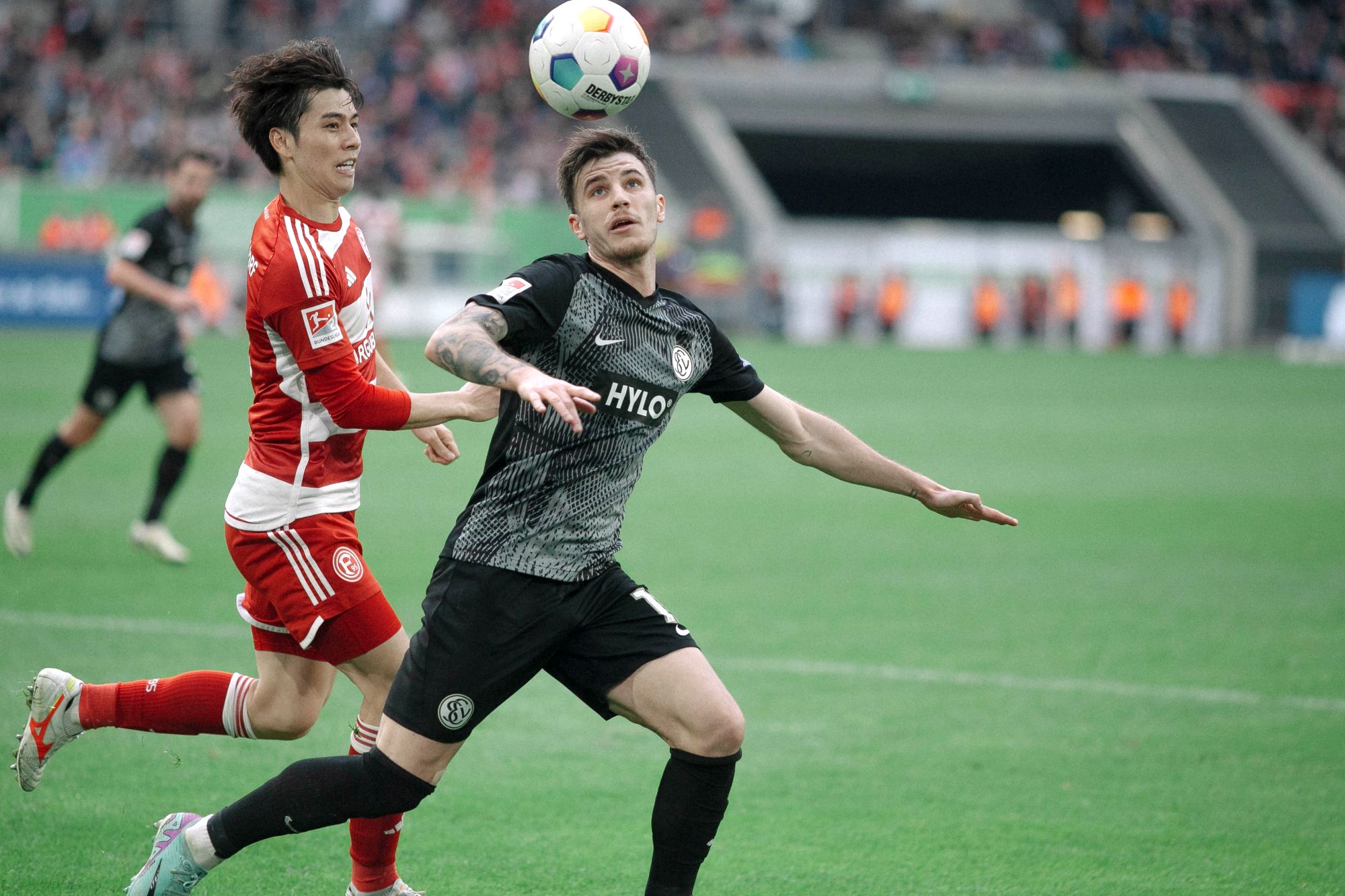 F95 vs Elversberg: Ao Tanaka im Zweikampf (Foto: Sandra Drljaca)