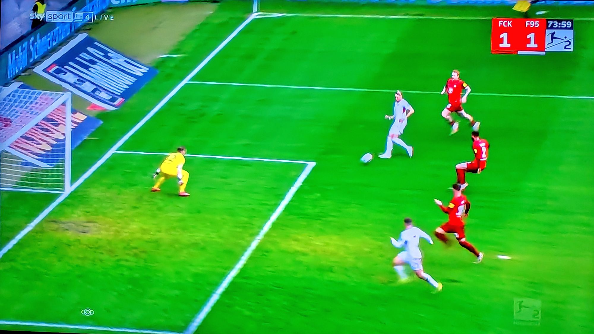 Kaiserslautern vs F95: Jona + Chris = 1:1 (Screenshot Sky)