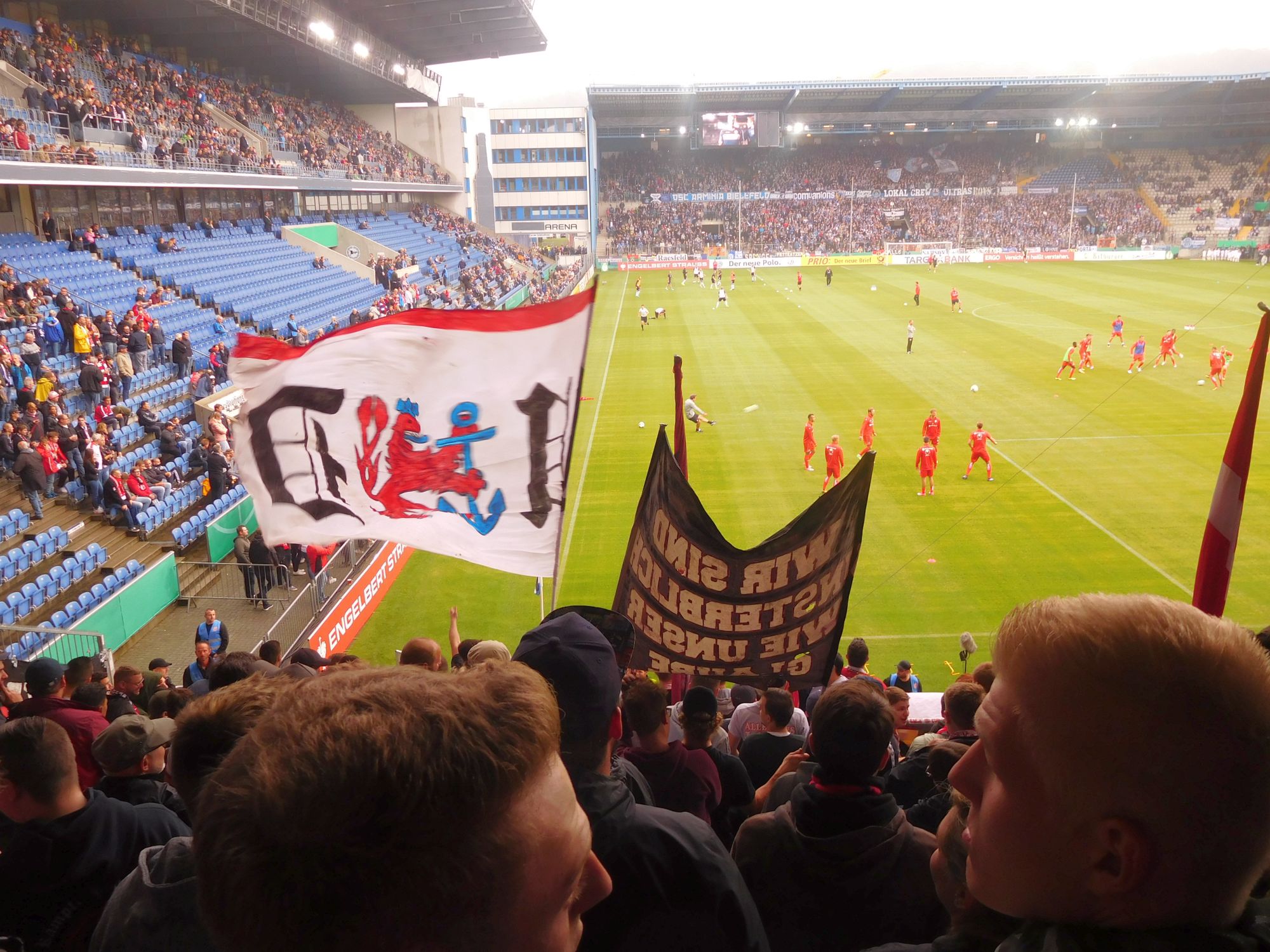 Bielefeld 2017: Auswärts mit den Ultras (Foto: FP)
