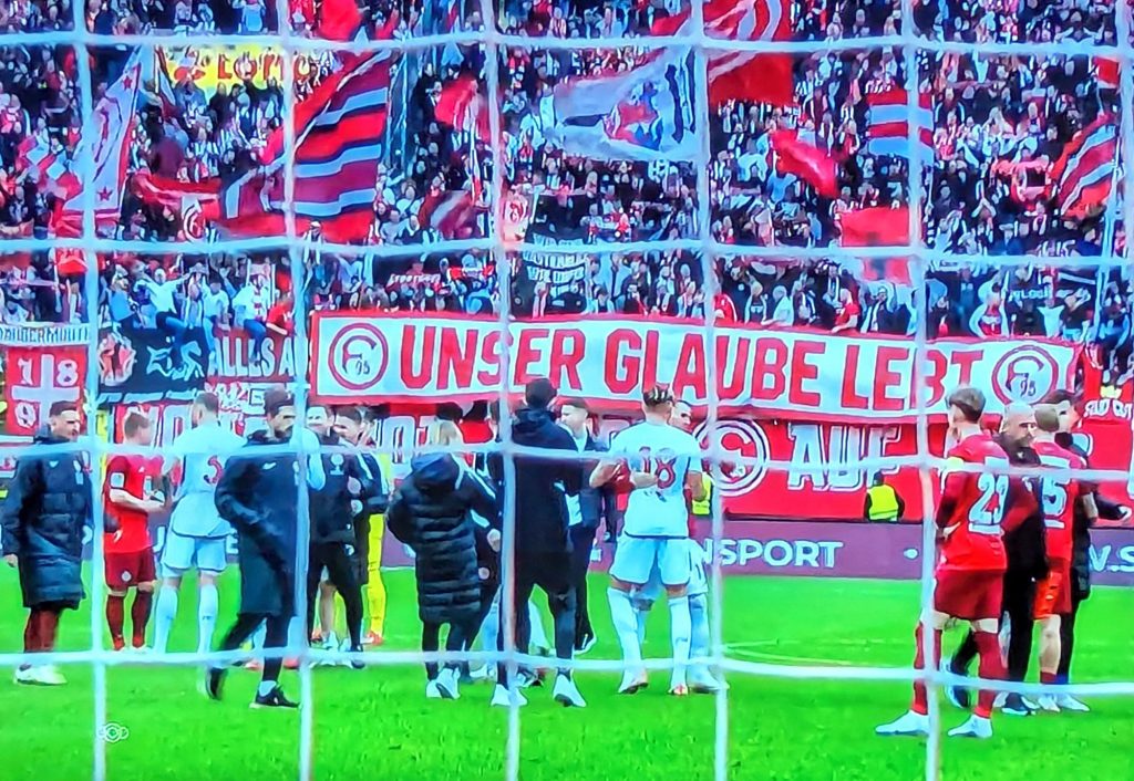 Leverkusen vs F95: Unser Glaube lebt! (Screenshot Sky)