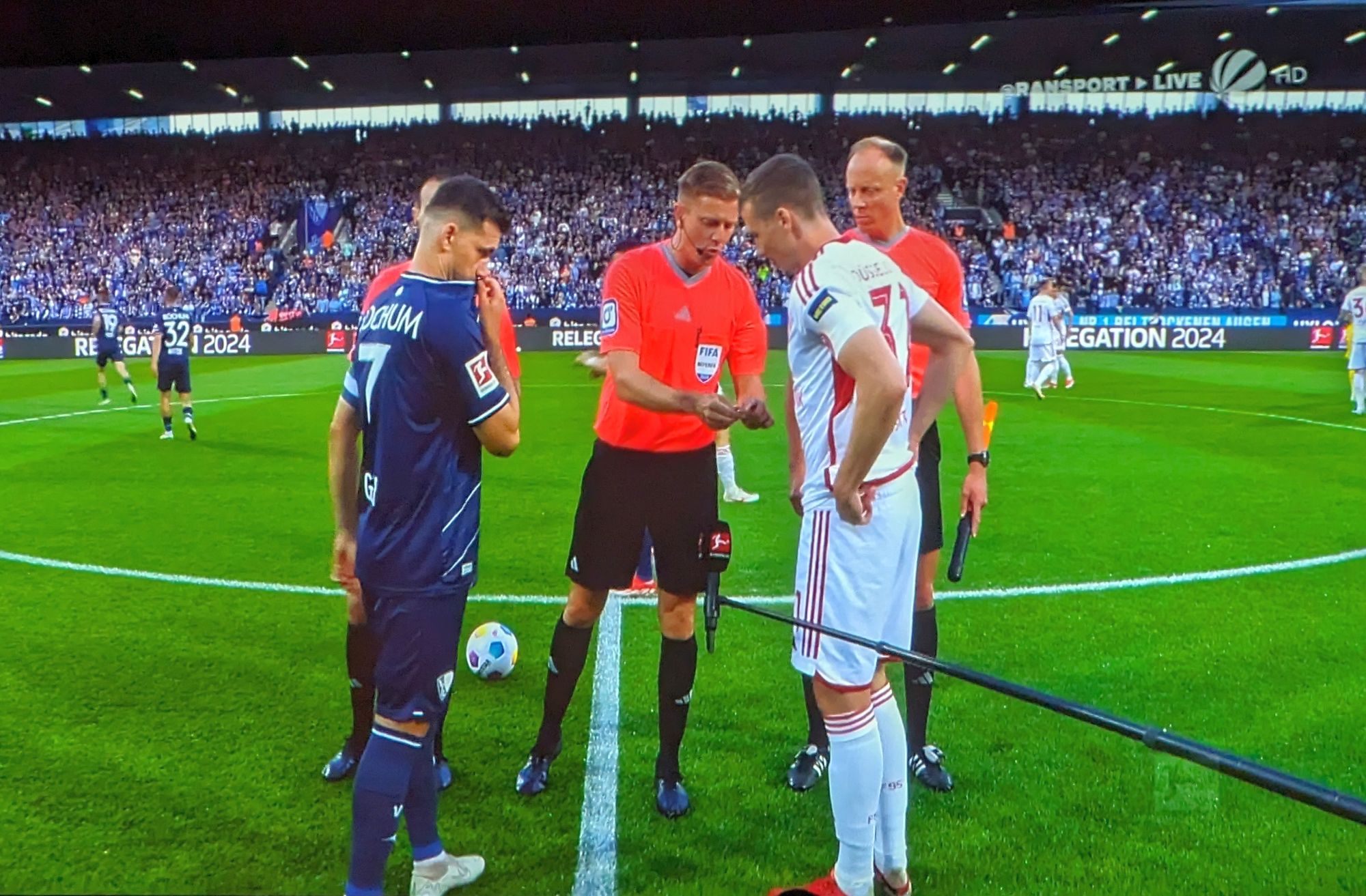 Bochum vs F95: Seitenwahl - Cello und der Stöger (Screenshot Sat1)