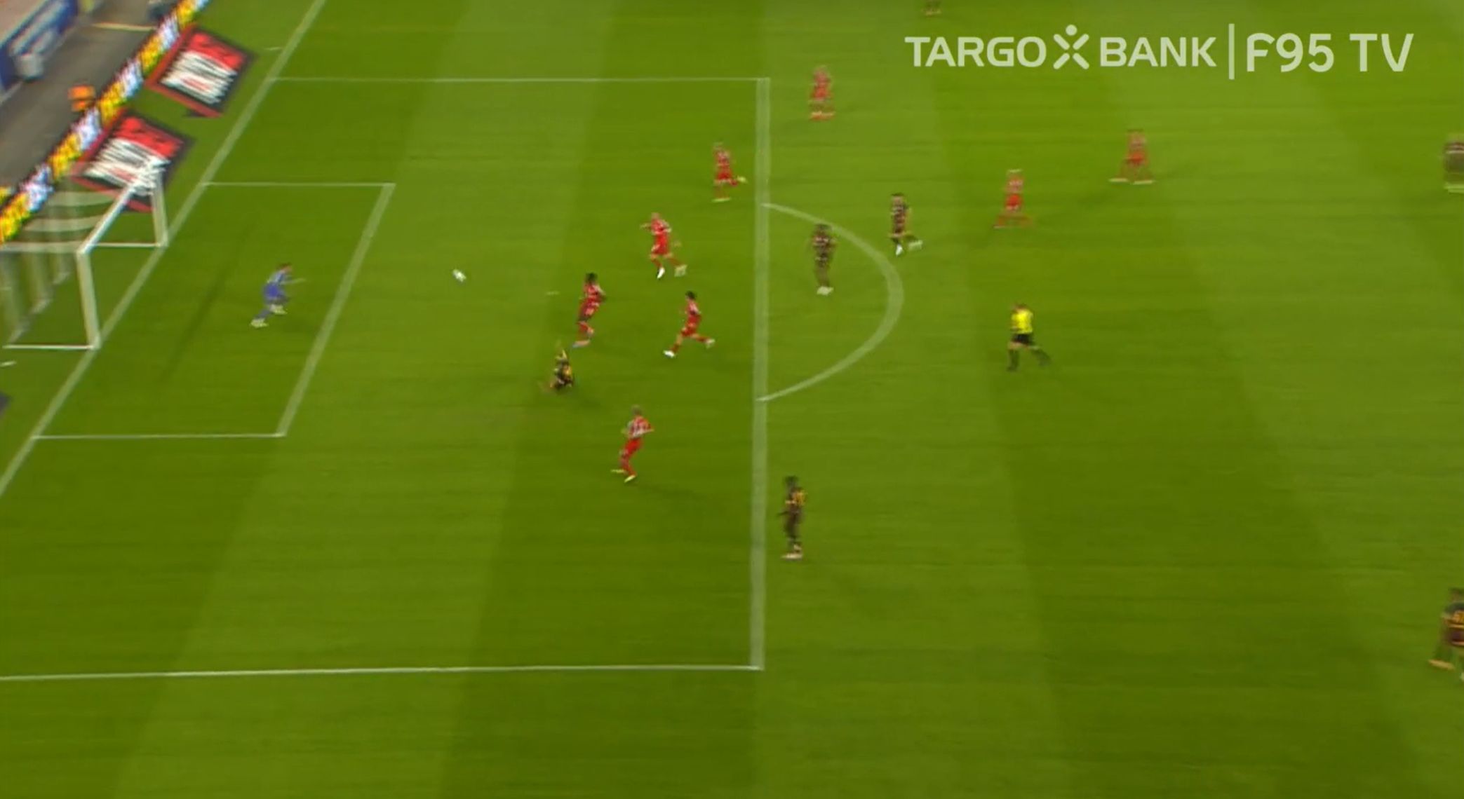 Galatasaray vs F95: Schickes Tor von Dries Mertens (Screenshot f95.tv)