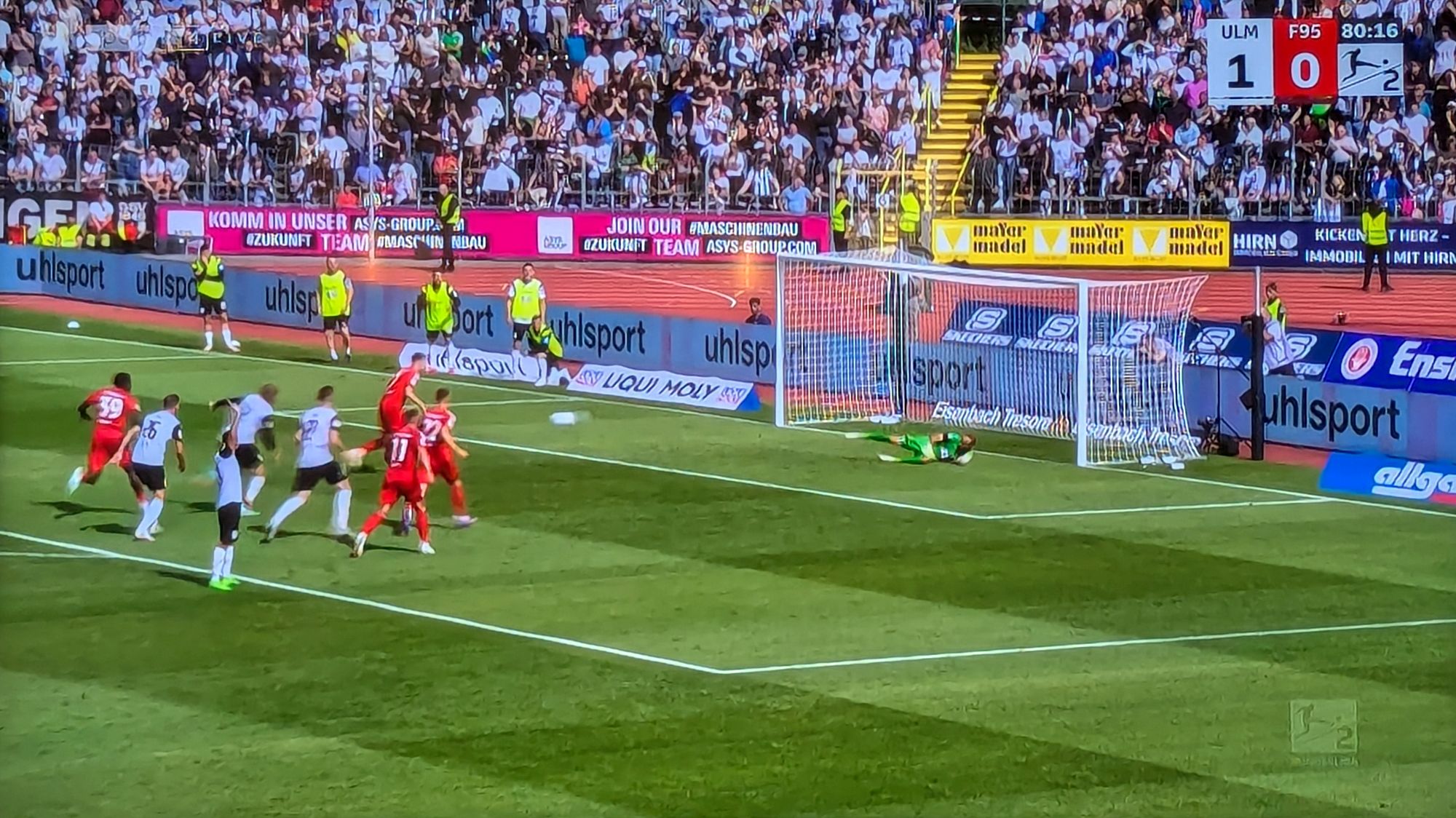 Ulm vs F95: Der Elfer, den Pejčinović im Nachschuss zum 1:1 verwandelte (Screenshot Sky)