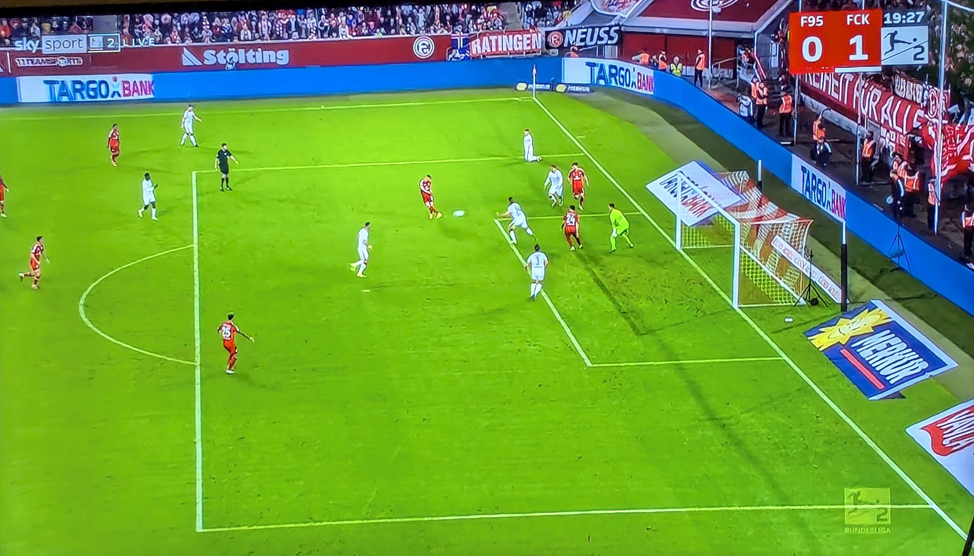 F95 vs K'lautern: Jona versiebt einen Hundertprozenter (Screenshot Sky)