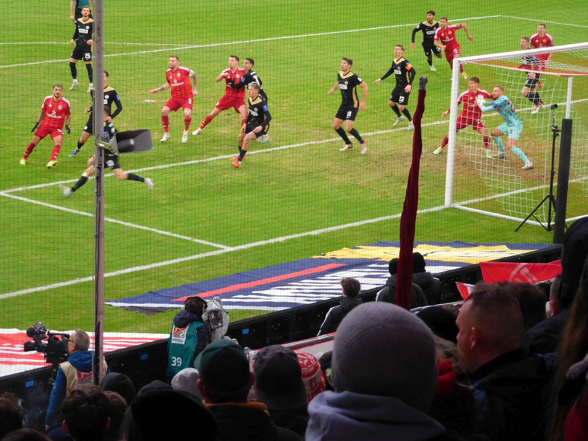 F95 vs ELV: Ecke - Tor? Leider nein... (Foto: FP)