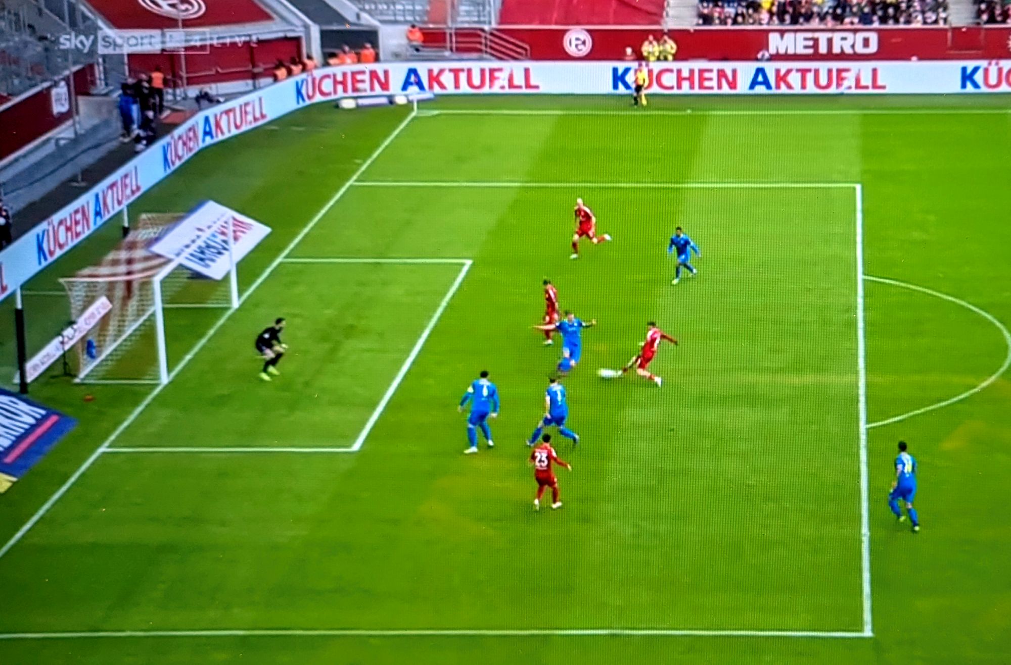 F95 vs BTSV: Das 2:0 - Appelkamp auf Jóhannesson (Screenshot Sky)