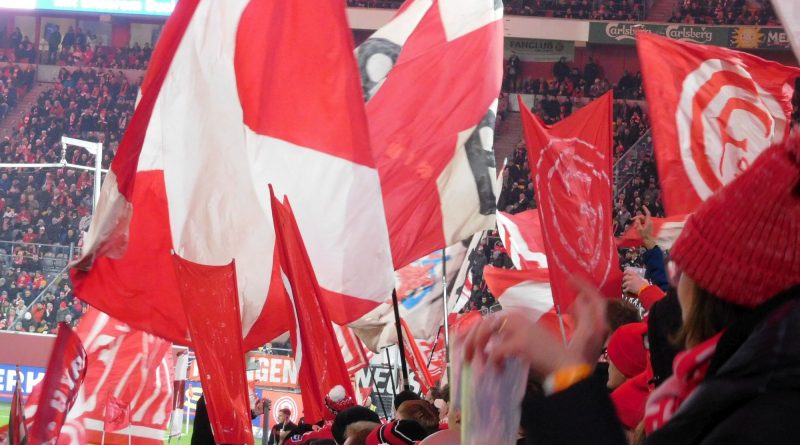 F95 vs Magdeburg: Als der Support noch nicht eingestellt war (Foto: FP)