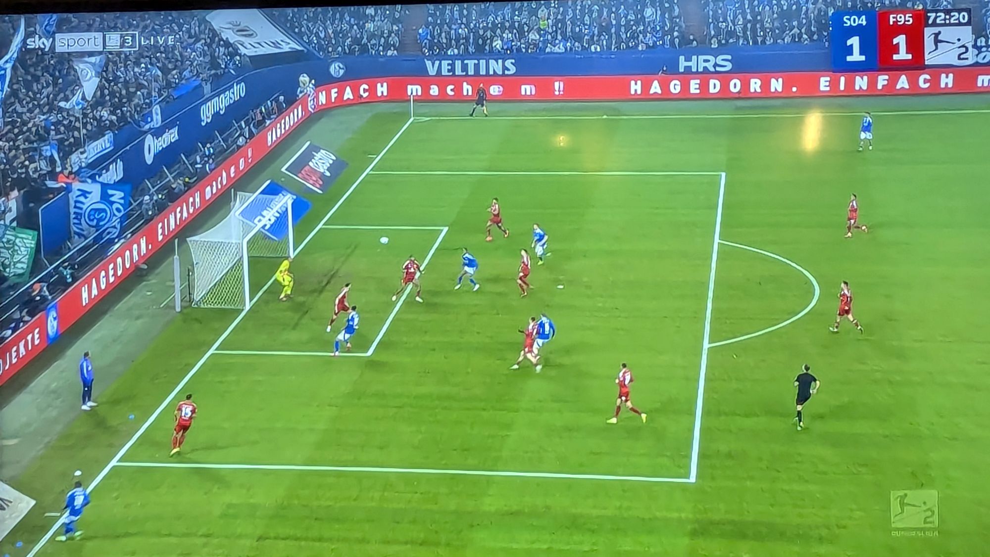 Schalke vs F95: Konfusion vor dem 1:1 (Screenshot Sky)