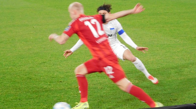 F95 vs Hertha: Ein ständiger und aufregender Zweikampf - Lunddal vs Reese (Foto: FP)