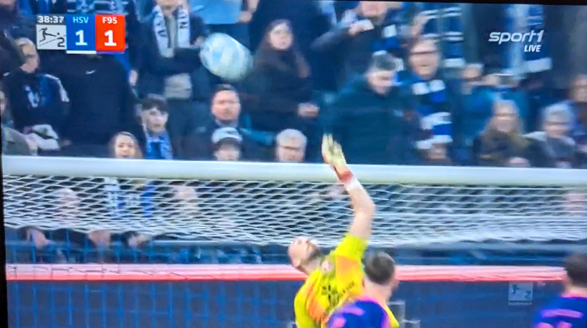 HSV vs F95: Kastenmeier hielt, was zu halten war (Screenshot Sport1)