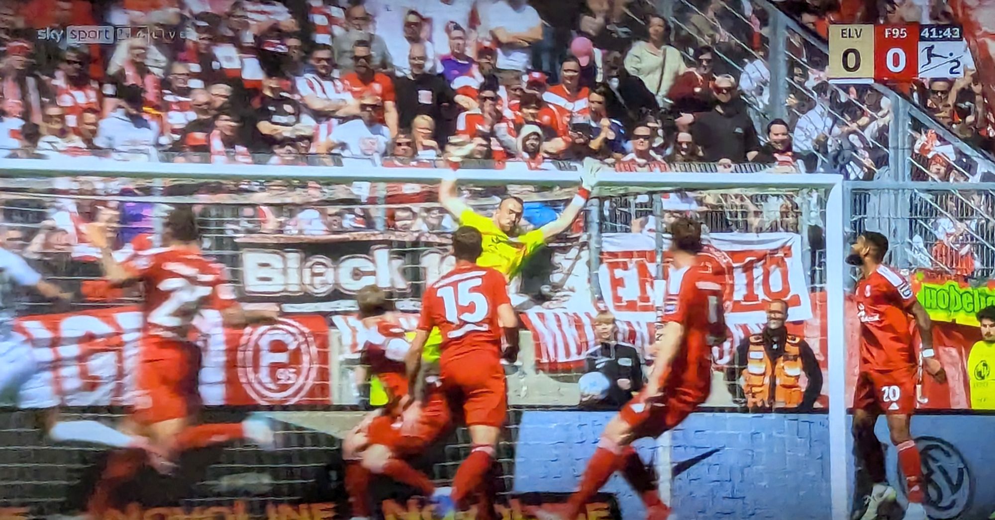 Elversberg vs F95: Kastenmeier und die Parade (Screenshot Sky)