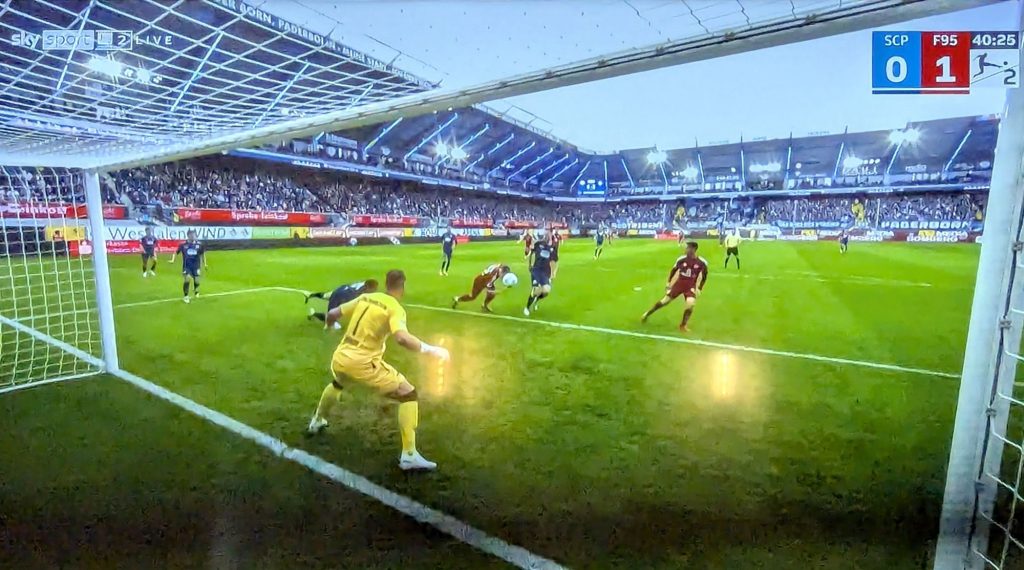 Paderborn vs F95: Das feine 1:0 durch Schmidt (Screenshot Sky)