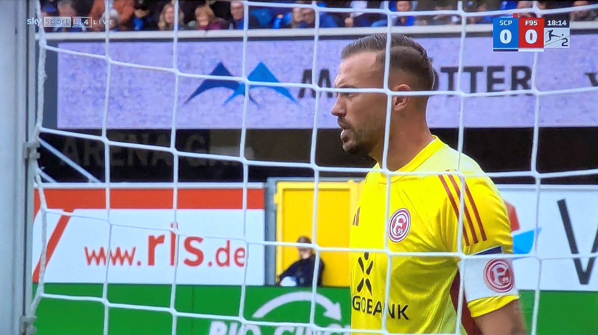Paderborn vs F95: Unser Käpt'n am Arbeitsplatz (Screenshot Sky)