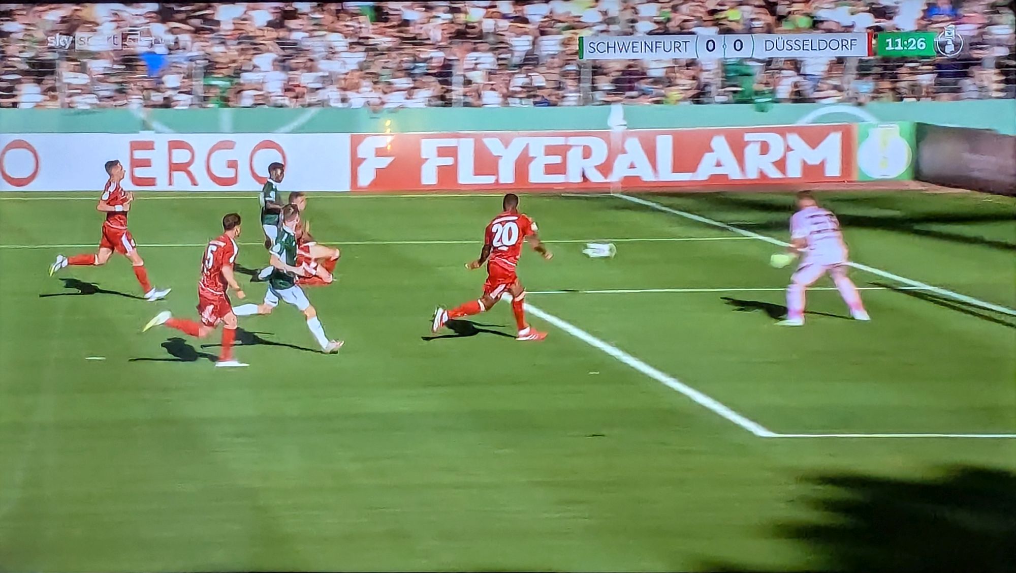 Schweinfurt vs F95: Auch die Schnüdel hatten Chancen (Screenshot Sky)