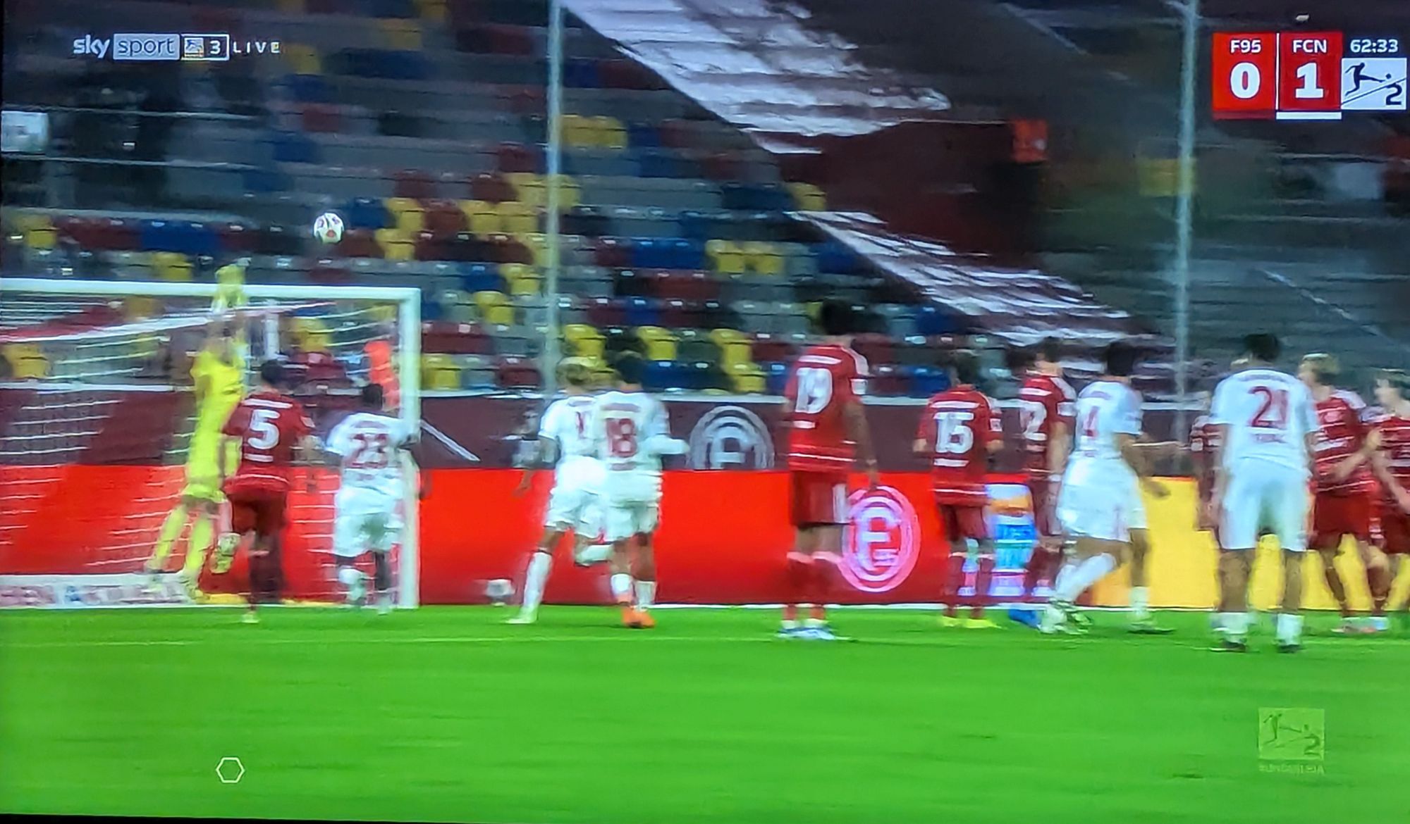 F95 vs Nürnberg: Käpt'n Kastenmeier - der kann's (Screenshot Sky)