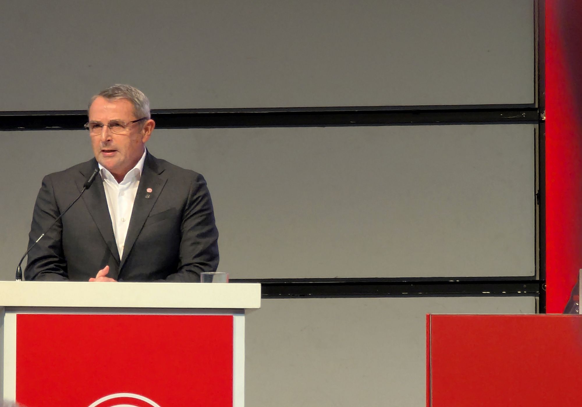 Fortuna: Mitgliederversammlung 2025 - Allofs im Kreuzfeuer (Foto: FP)