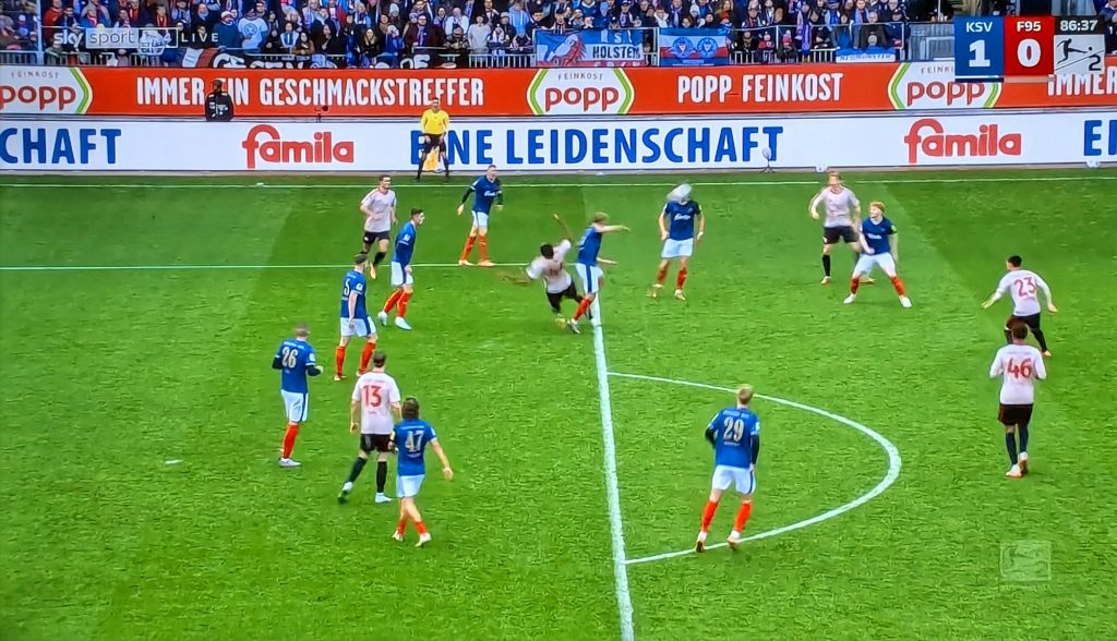 Kiel vs F95: Leider kein Elfer für die Fortuna (Screenshot Sky)