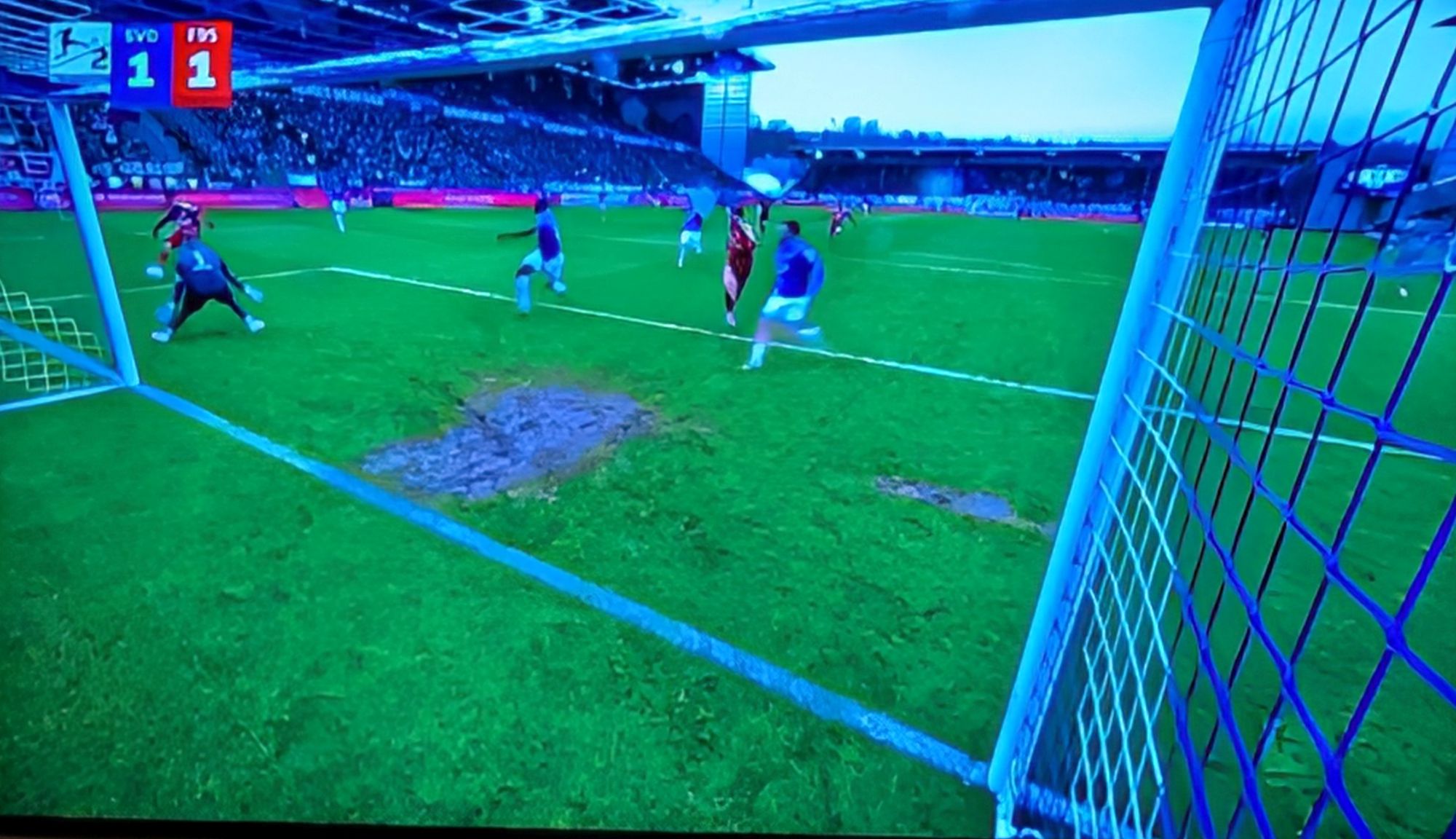 Darmstadt vs F95: Die Riesenchance für Anou in der  53. Minute (Screenshot Sky)