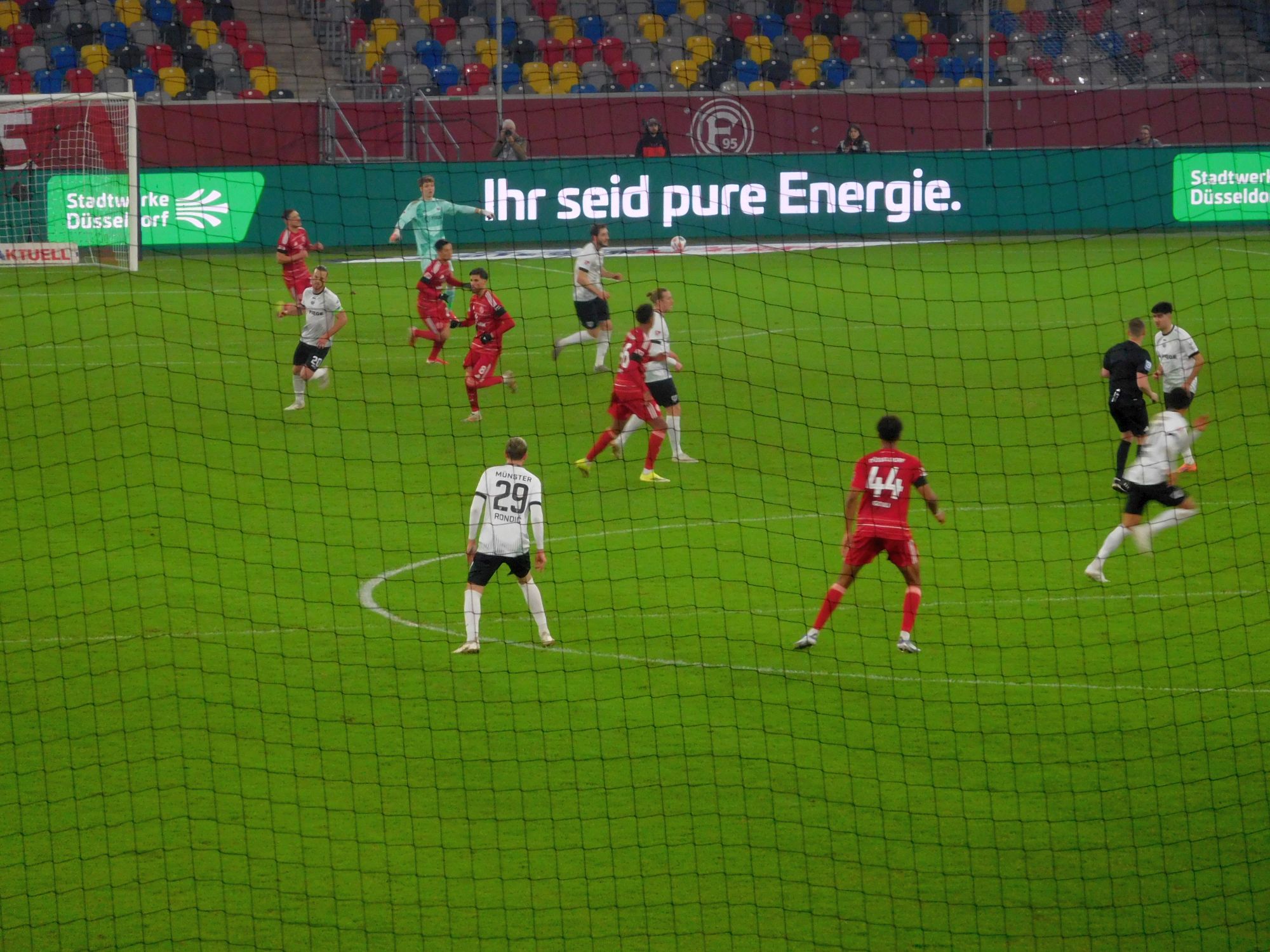 F95 vs Münster: Ist das noch Fußball? (Foto: FP)