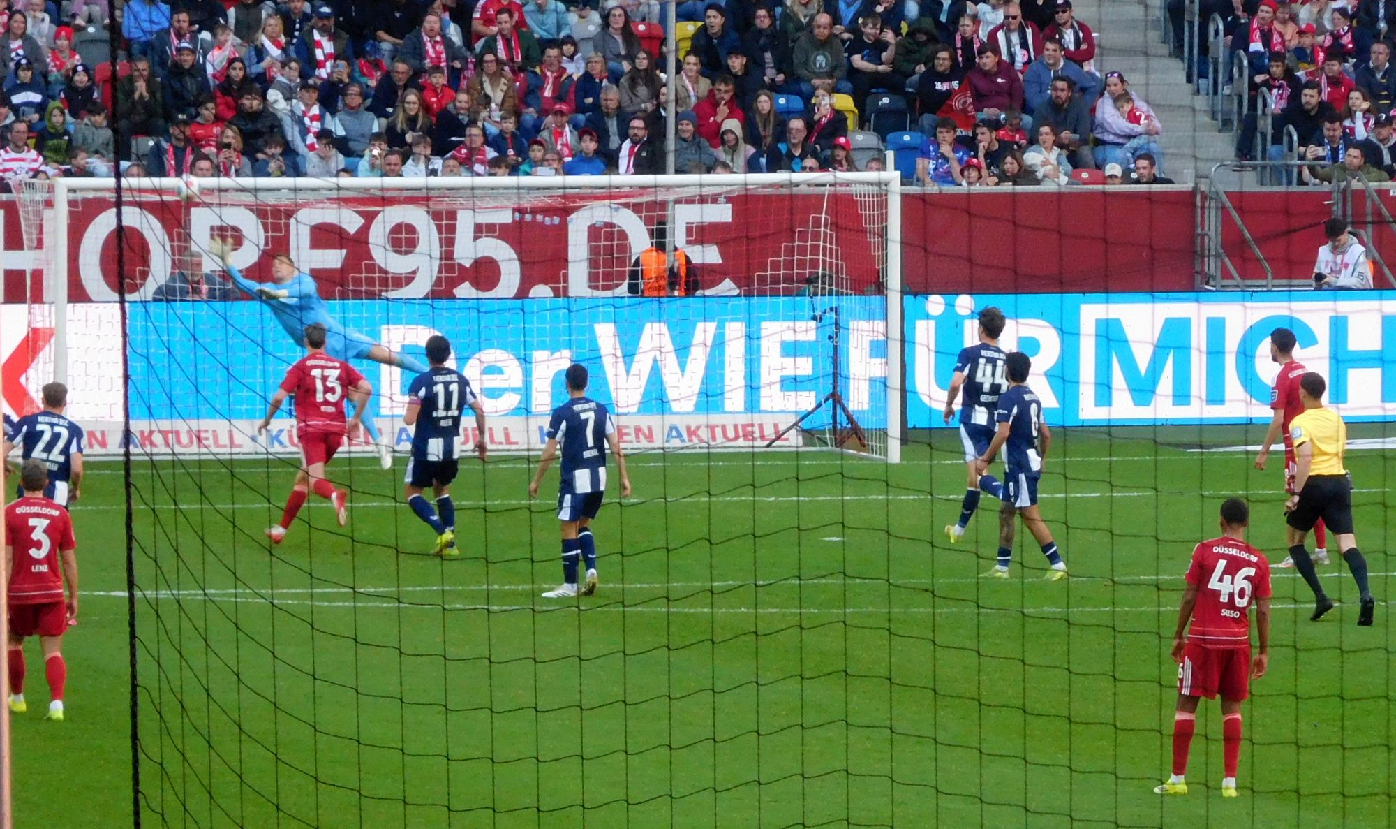 F95 vs Hertha: Hertha-Tormann  macht Parade(Foto: FP)