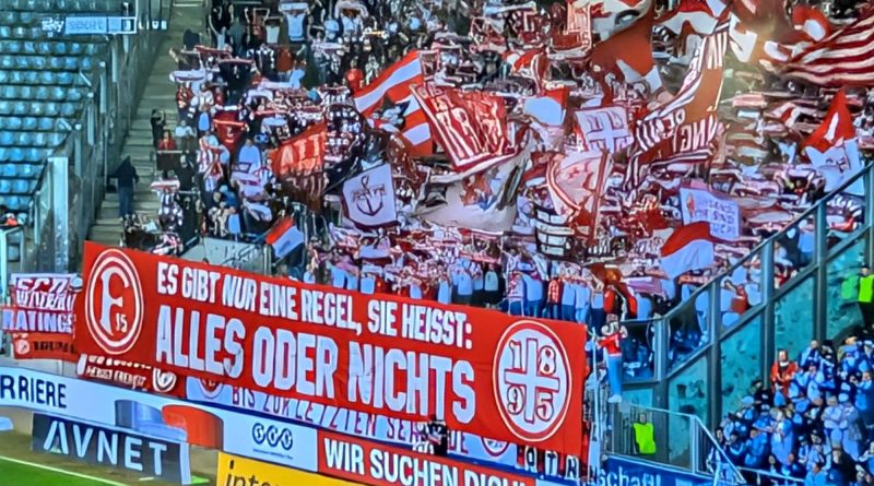 Magdeburg vs F95: Unermüdlicher Support (Screenshot: Sky)
